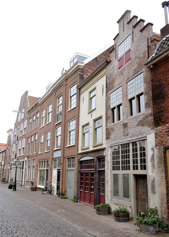 B&B Bed En Beschuit Leiden Exteriör bild