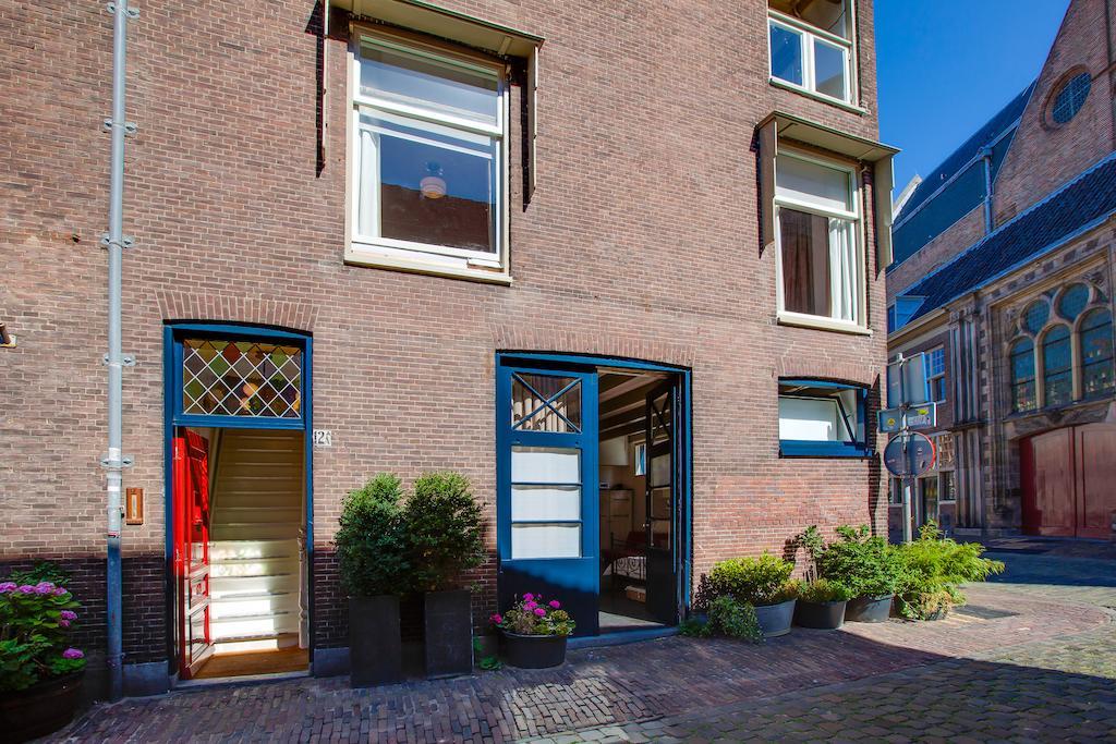 B&B Bed En Beschuit Leiden Exteriör bild