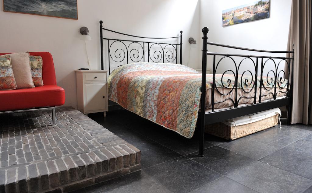 B&B Bed En Beschuit Leiden Rum bild